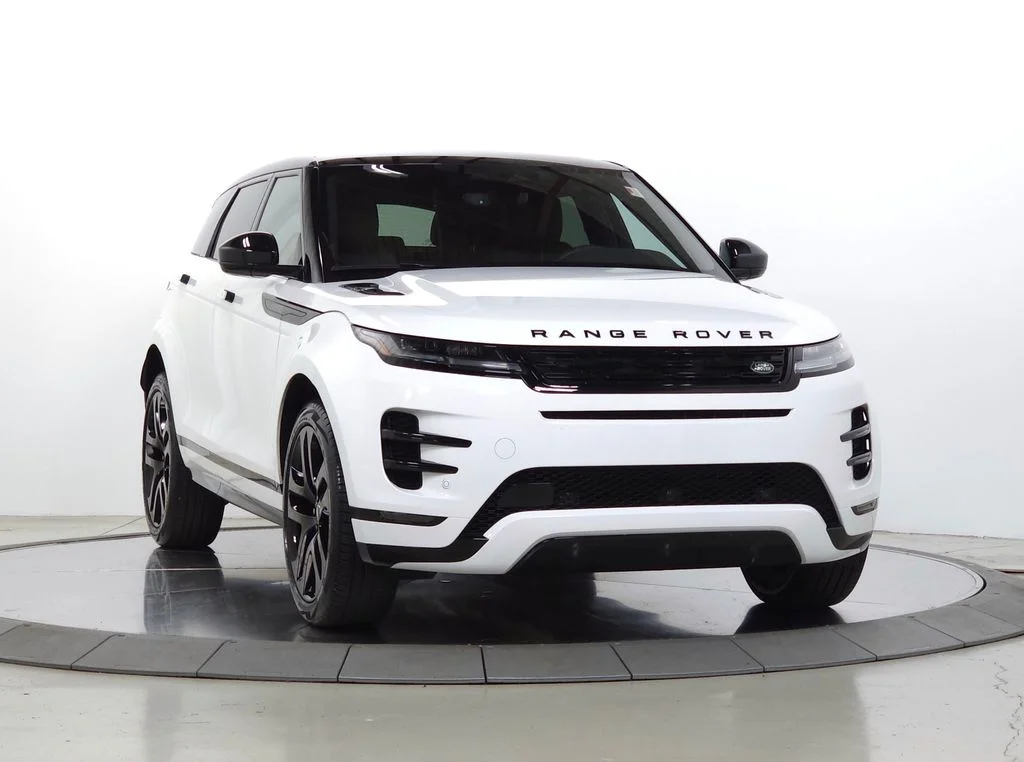 Certified Used 2024 White Land Rover Dynamic image 10