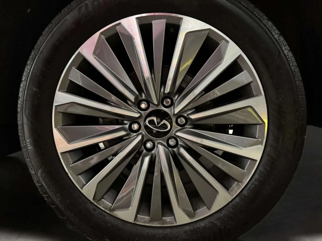 Used 2025 Grand Blue INFINITI SENSORY image 34