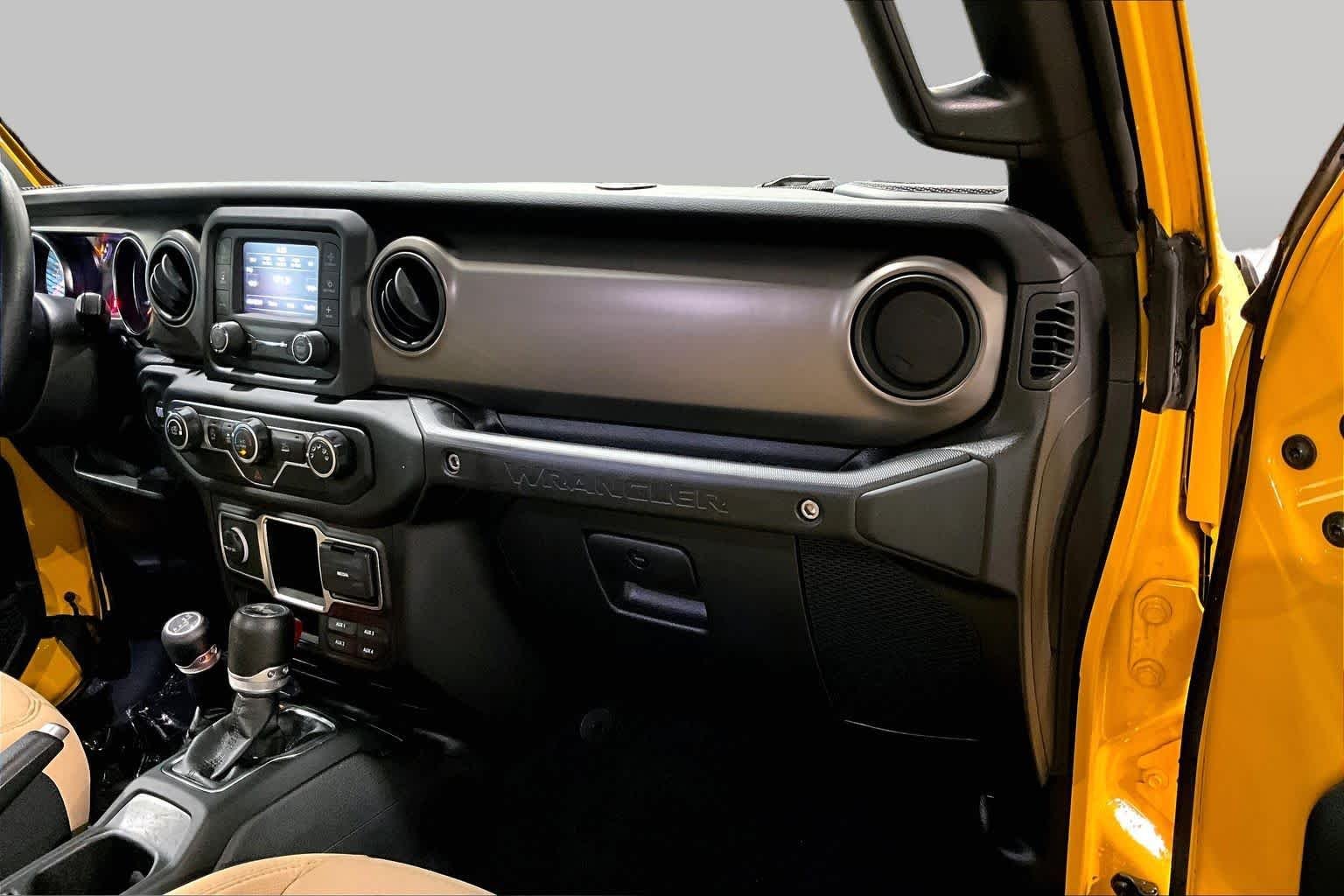 car-gallery-17