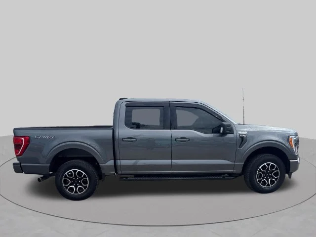 Used 2023 Gray Ford XLT image 6