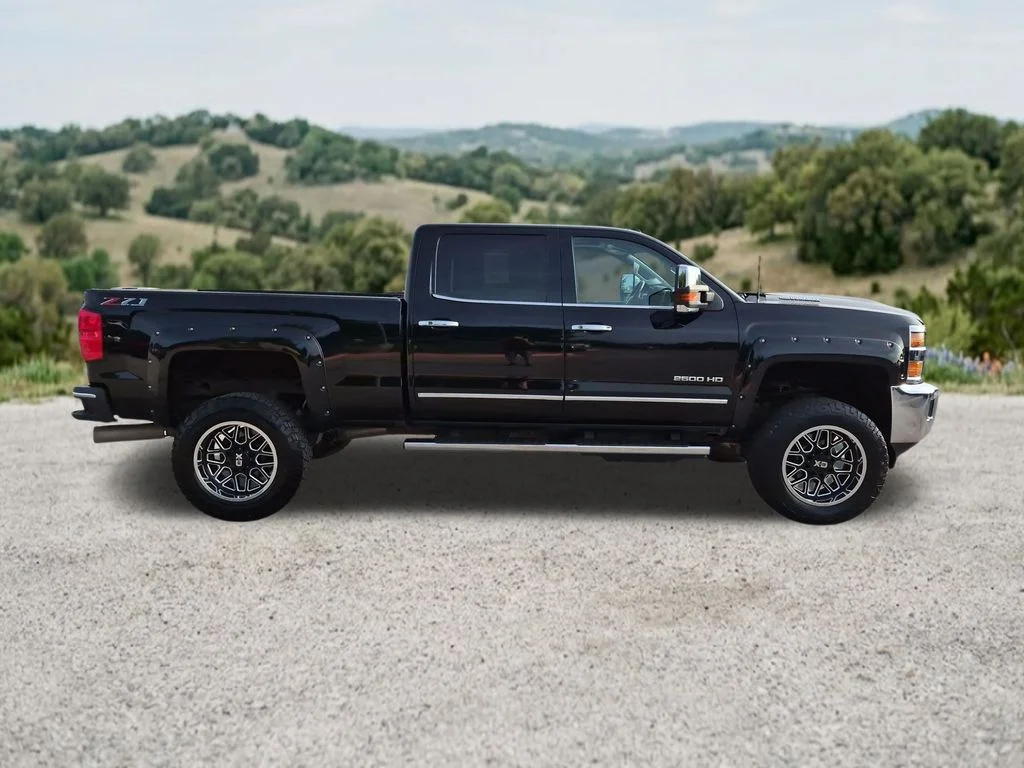 Used 2018 Black Chevrolet LTZ image 13