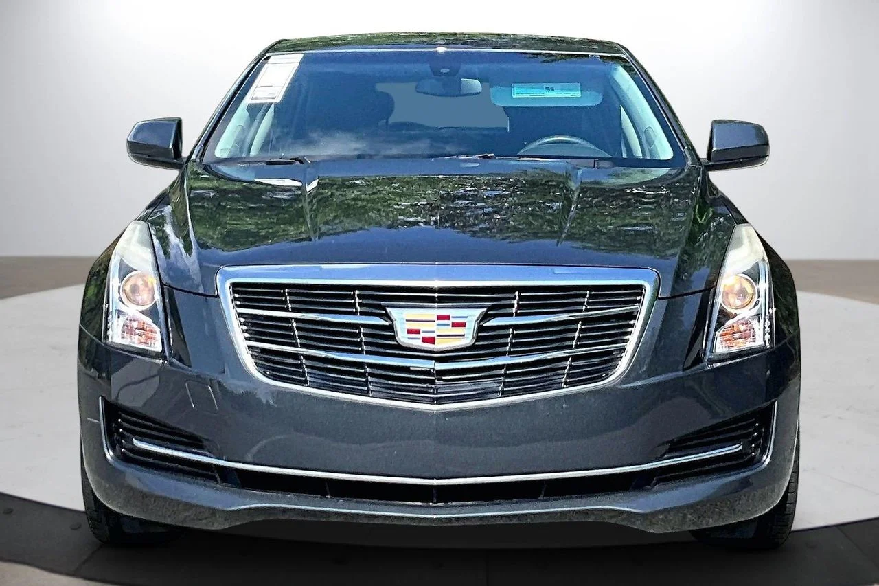 Used 2018 Gray Cadillac 2.0L Turbo image 3
