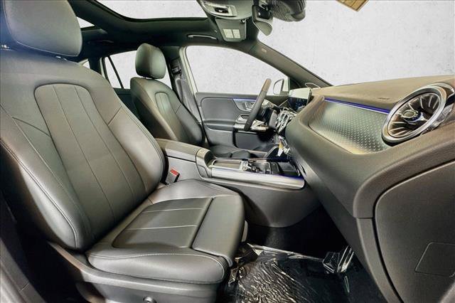 New 2026 Polar White Mercedes-Benz GLA 250 image 56