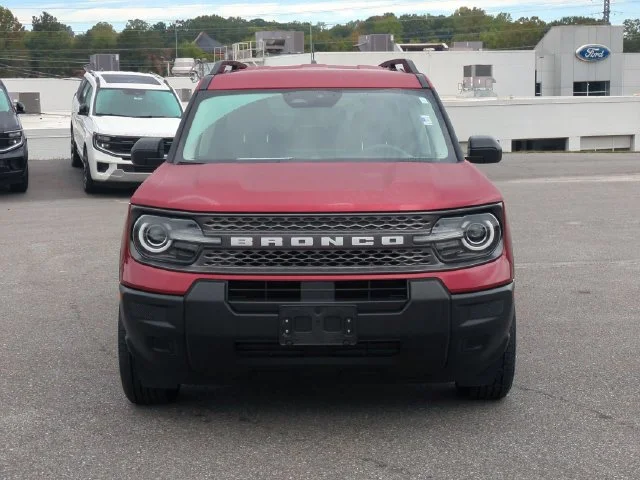 Used 2025 Red Ford Big Bend image 8