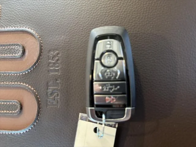 New 2026 Glacier Gray Metallic Tri-Coat Ford F-250® King Ranch® image 66