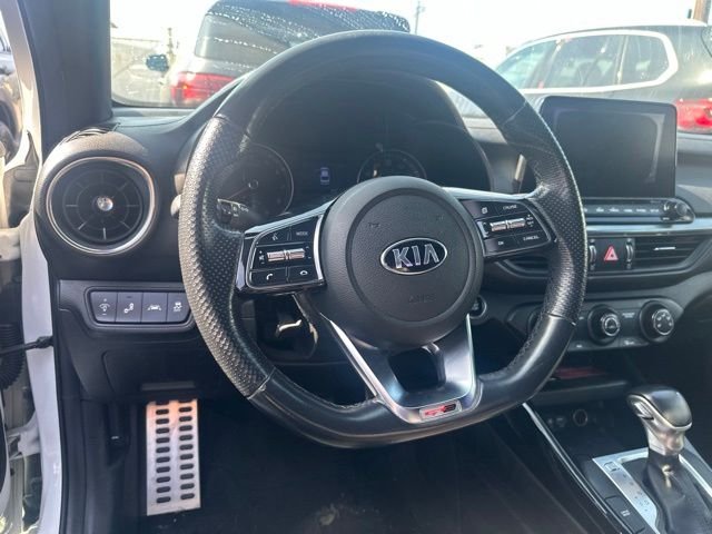 Used 2020 White Kia GT-Line image 13