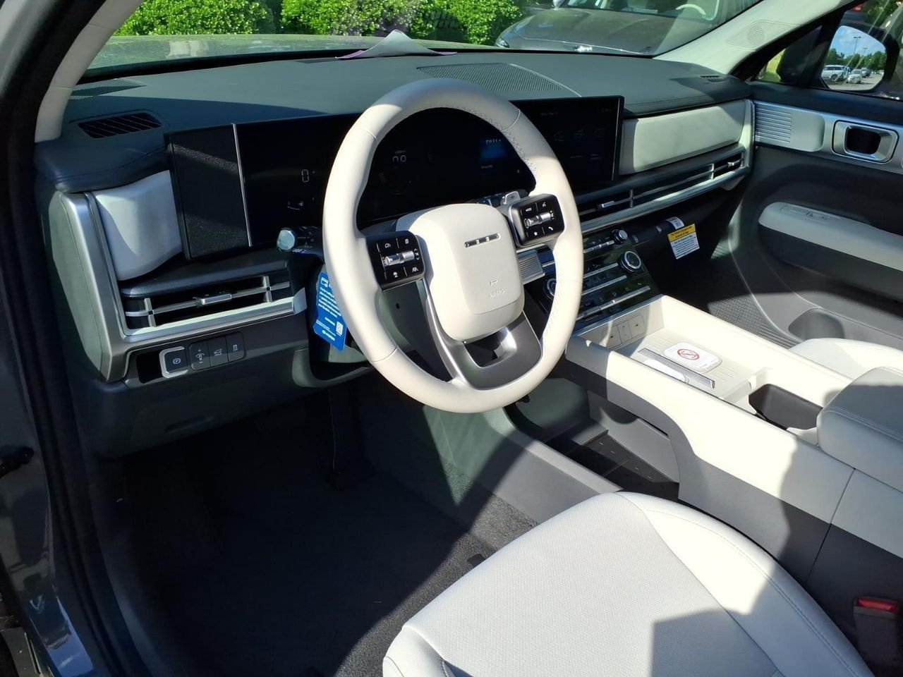 New 2026 Hampton Gray Hyundai SE FWD image 25