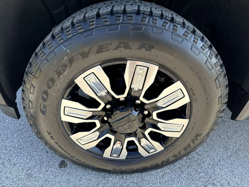 2026 GMC Sierra 2500HD Denali - Photo 42