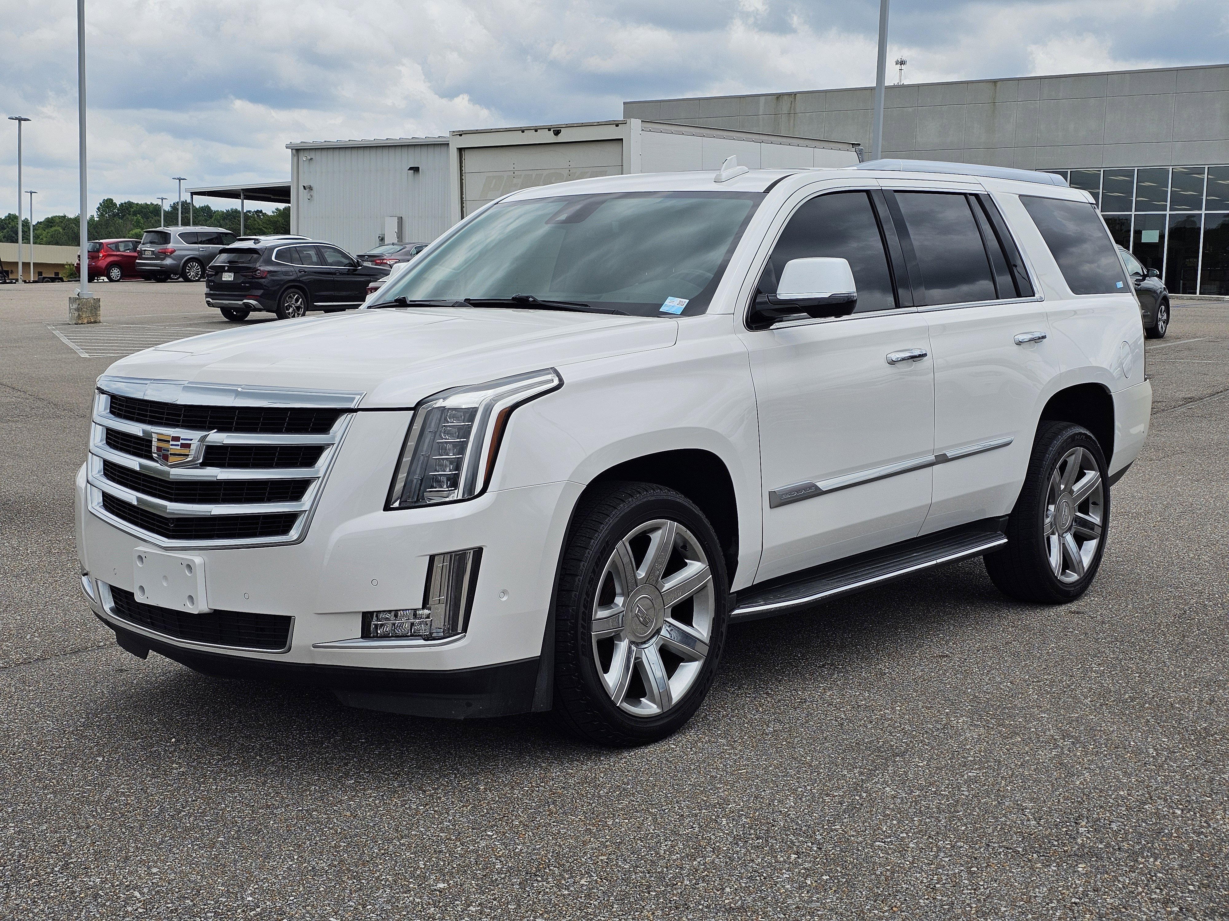 2020 Cadillac Escalade AWD Luxury's photo