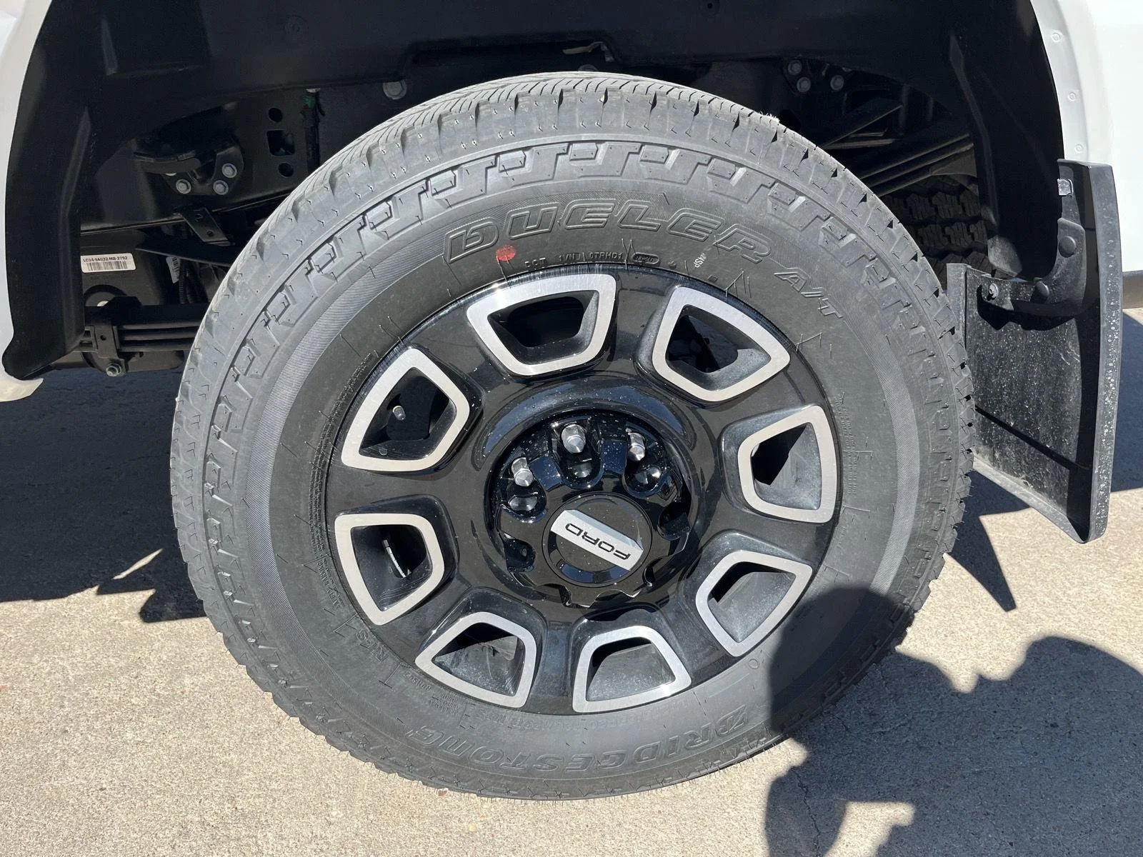 New 2026 Star White Metallic Tri-Coat Ford F-250® Platinum® image 10