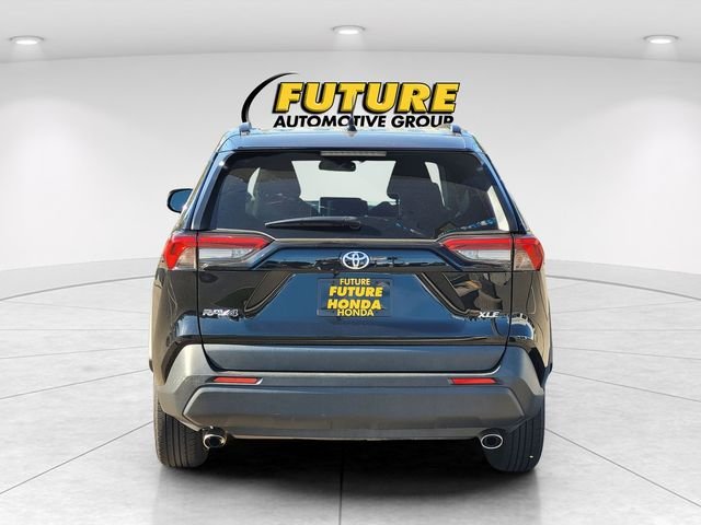 Used 2024 Black Toyota XLE image 8