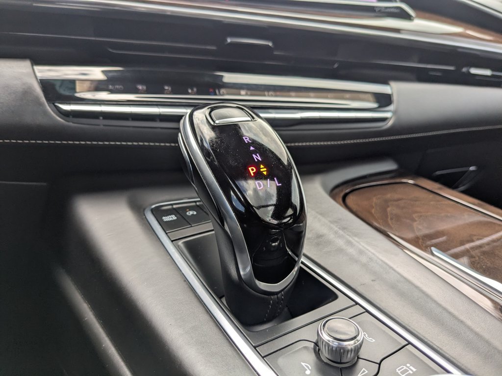 Used 2022 Black Raven Cadillac Premium Luxury Platinum image 18
