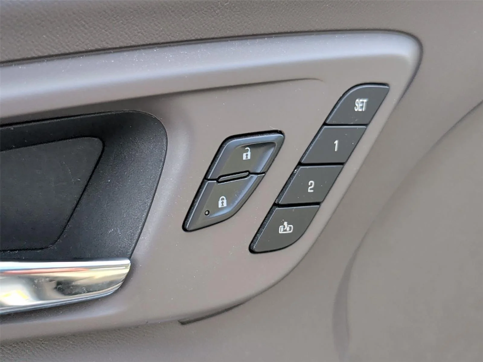 Used 2024 Sterling Gray Metallic Chevrolet LT image 16