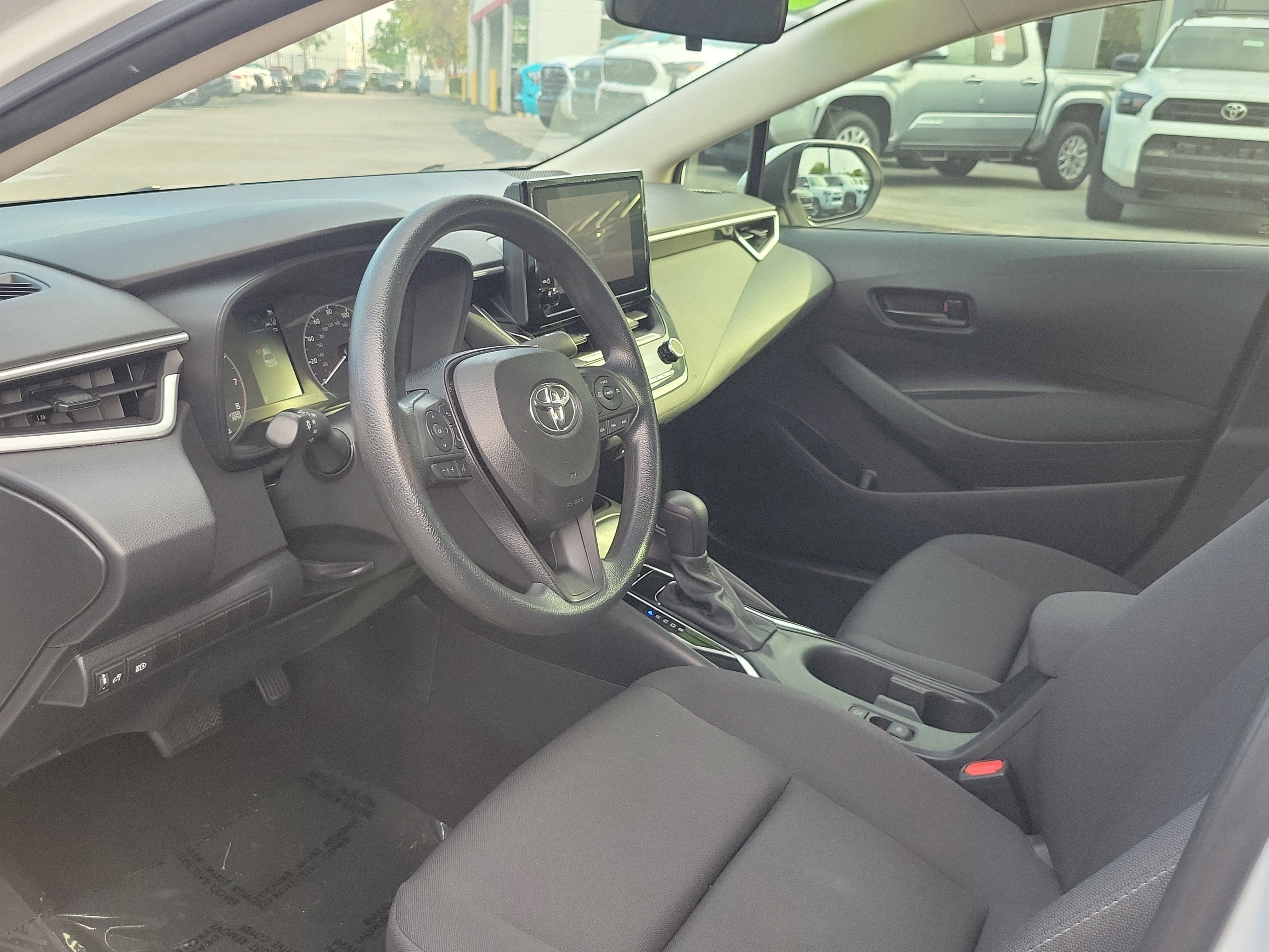 Used 2024 Ice Toyota LE image 10