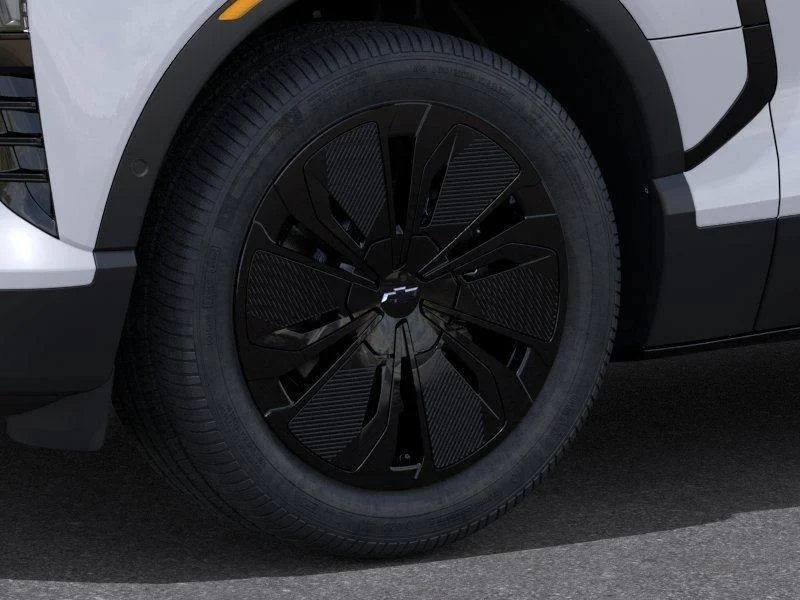 New 2026 Summit White Chevrolet LT image 9