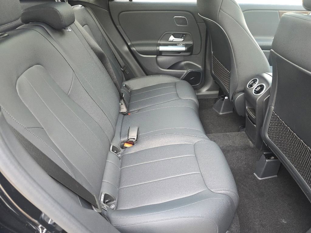 New 2026 Night Black Mercedes-Benz GLA 250 image 58