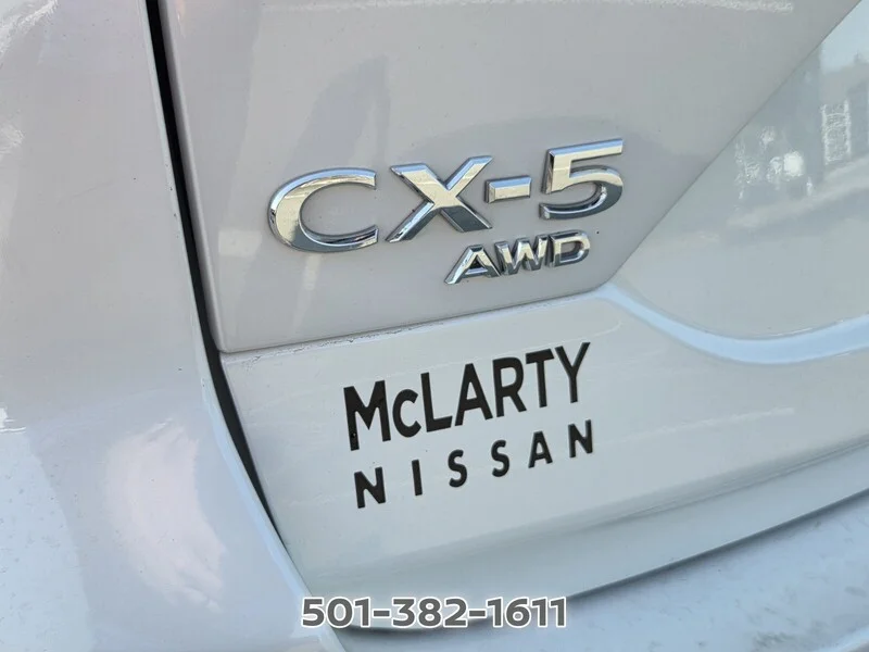 Used 2023 White Metallic MAZDA 2.5 S PREFERRED PACKAGE AWD image 15