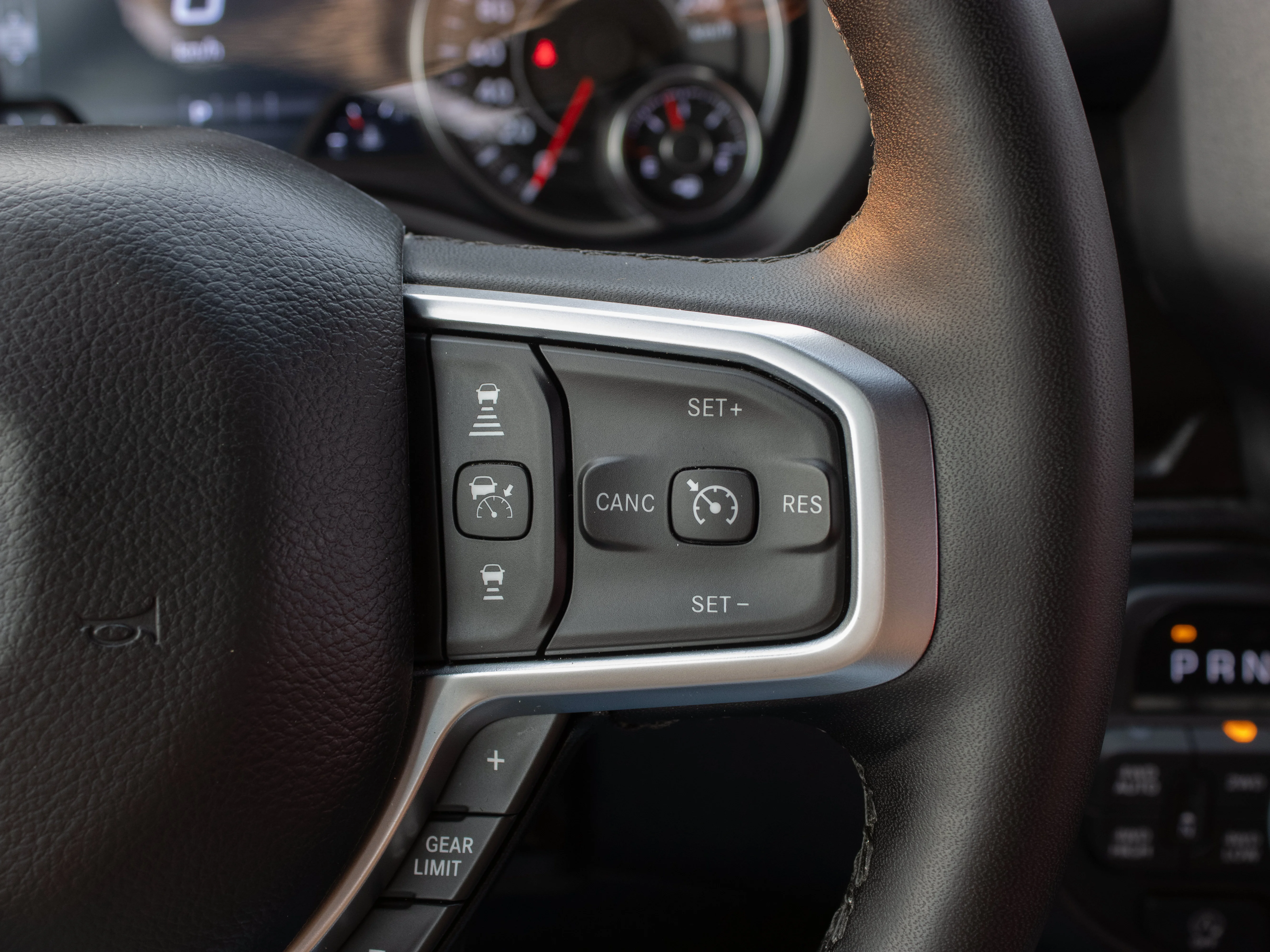 Used 2025 Silver RAM Big Horn*| 3.0L Hurricane Twin Turbo | Heated Seats | Heated Steering Wheel | image 26