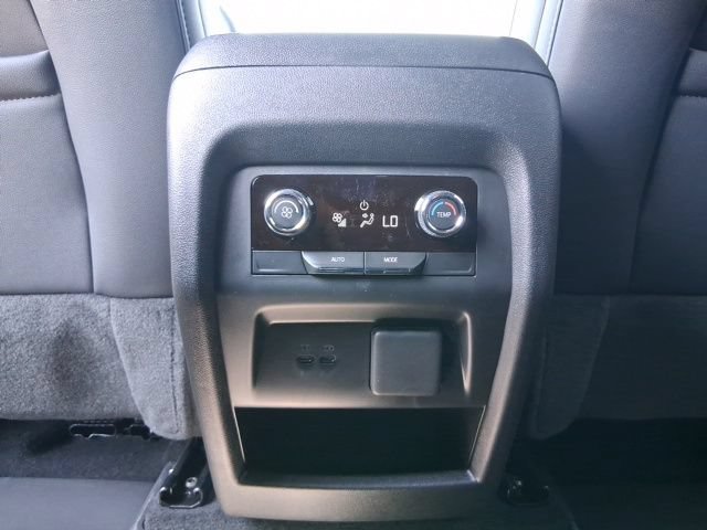 2026 Chevrolet Traverse Z71 - Photo 21