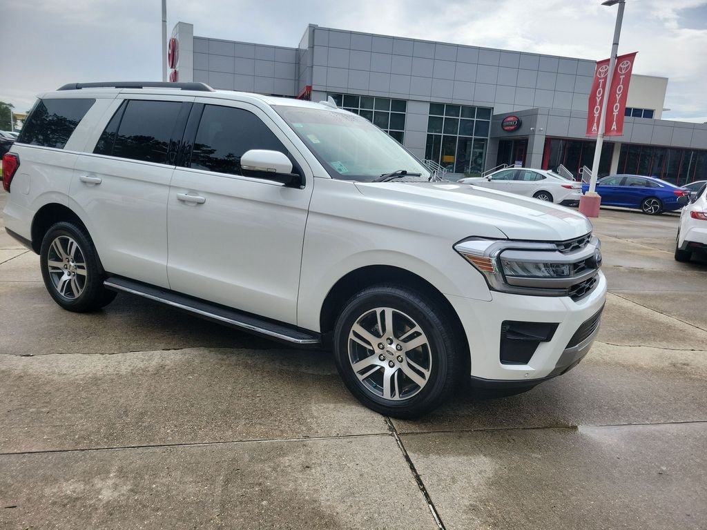 Used 2023 White Ford XLT image 11