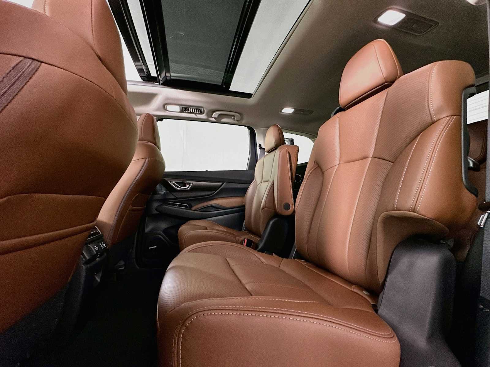 2026 Subaru Ascent Touring - Photo 23