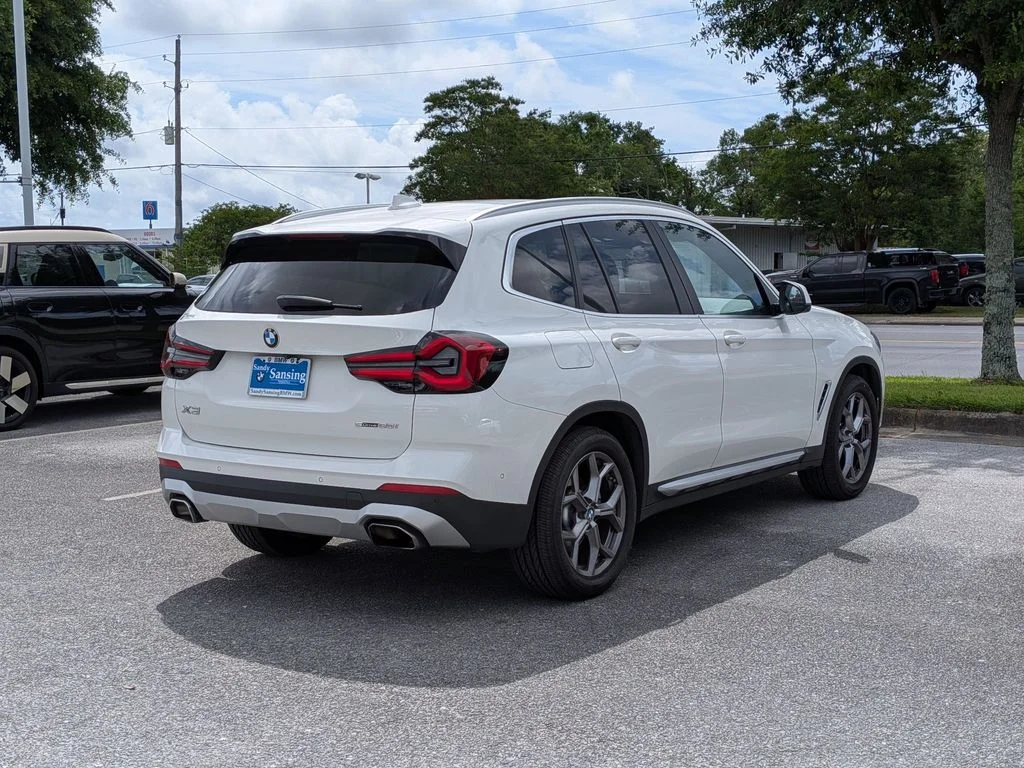 Used 2023 White BMW sDrive30i image 5
