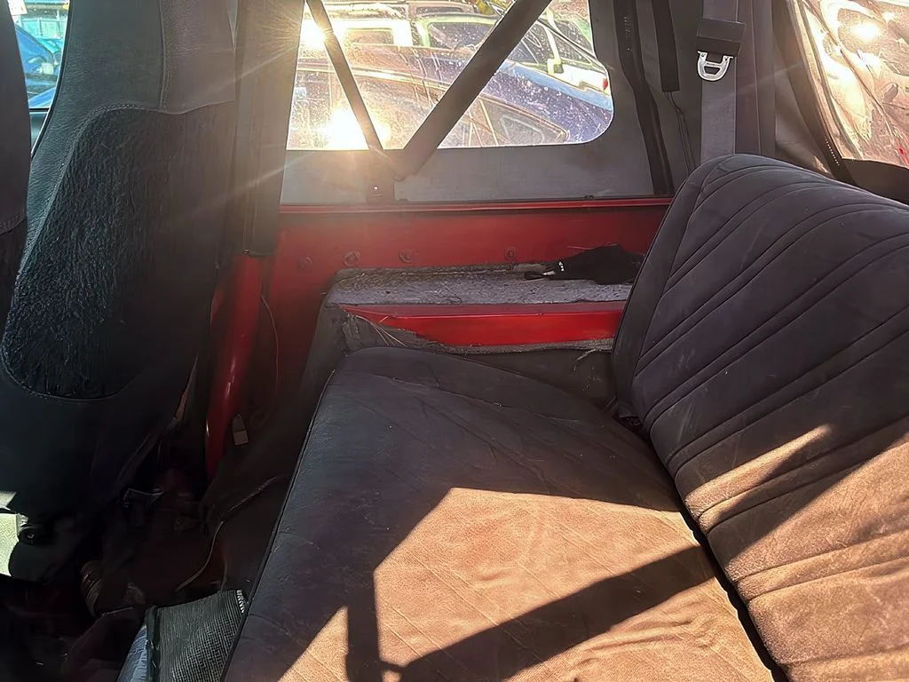 Used 1992 Red Jeep Renegade image 9