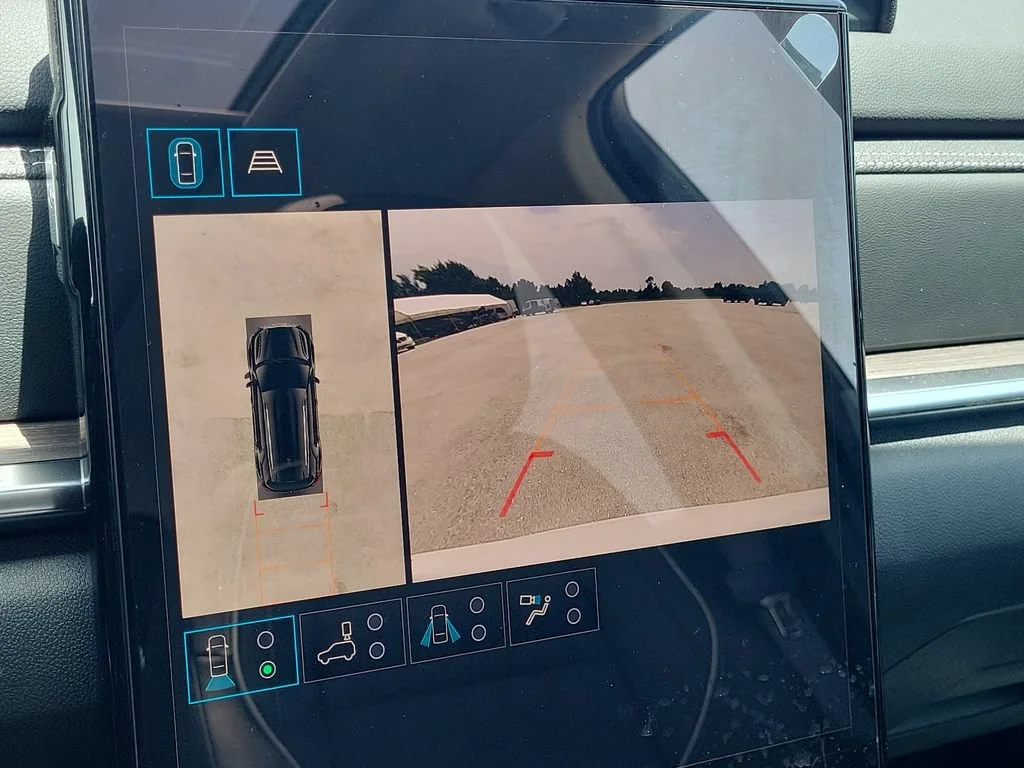 New 2027 Summit White GMC AWD Denali image 18