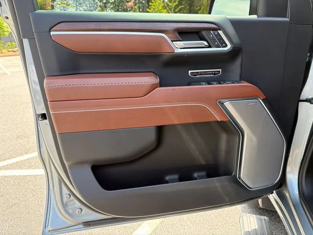 Used 2025 Sterling Metallic GMC Denali Ultimate image 10