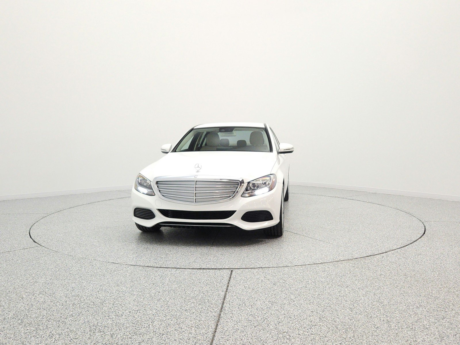 Used 2016 Polar White Mercedes-Benz C 300 Luxury image 2