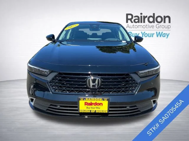 Used 2025 Crystal Black Pearl Honda Touring image 2