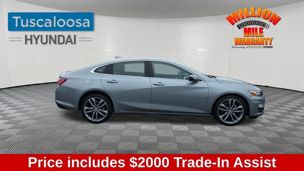 Used 2024 Gray Chevrolet LT image 9