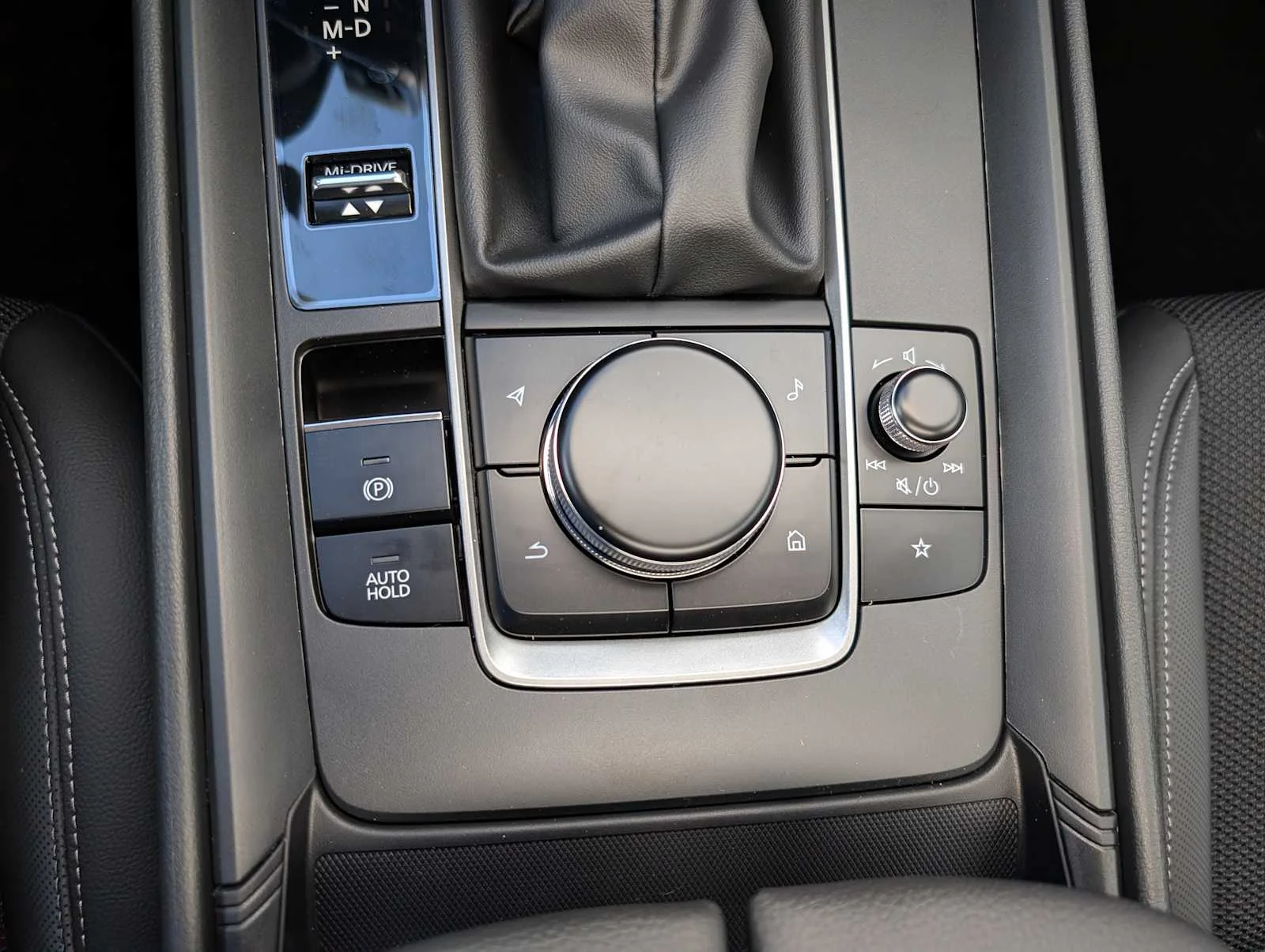 2025 Mazda CX-50 Select - Photo 21