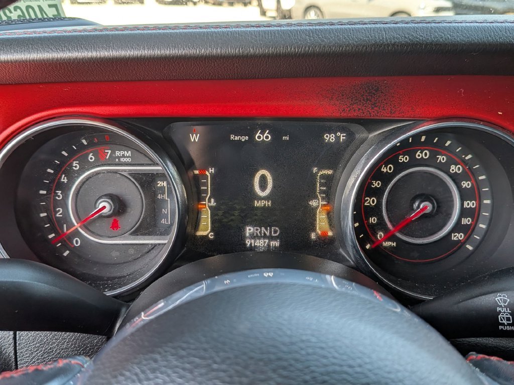 Used 2019 White Jeep Unlimited Rubicon image 18