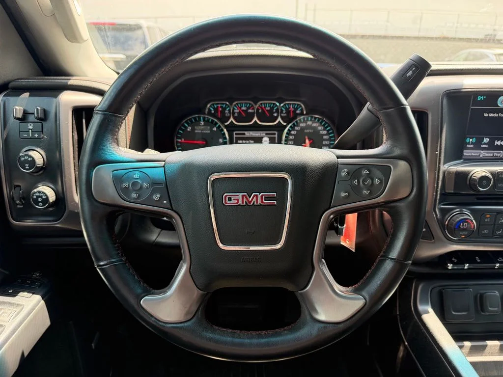 Used 2017 Blue GMC SLT image 9
