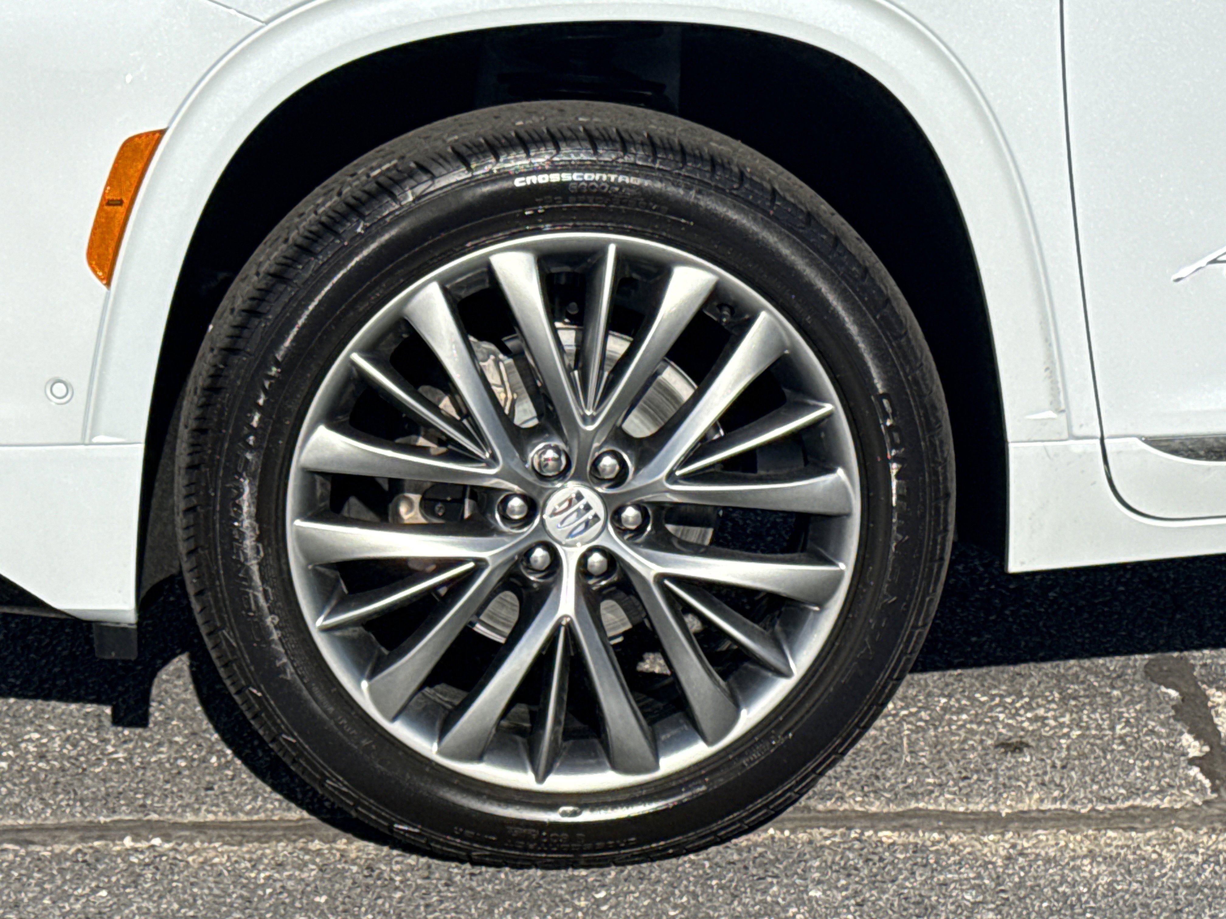 2026 Buick Enclave Avenir - Photo 16
