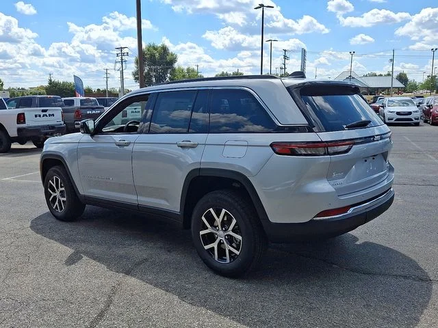 New 2025 Silver Jeep Limited image 5