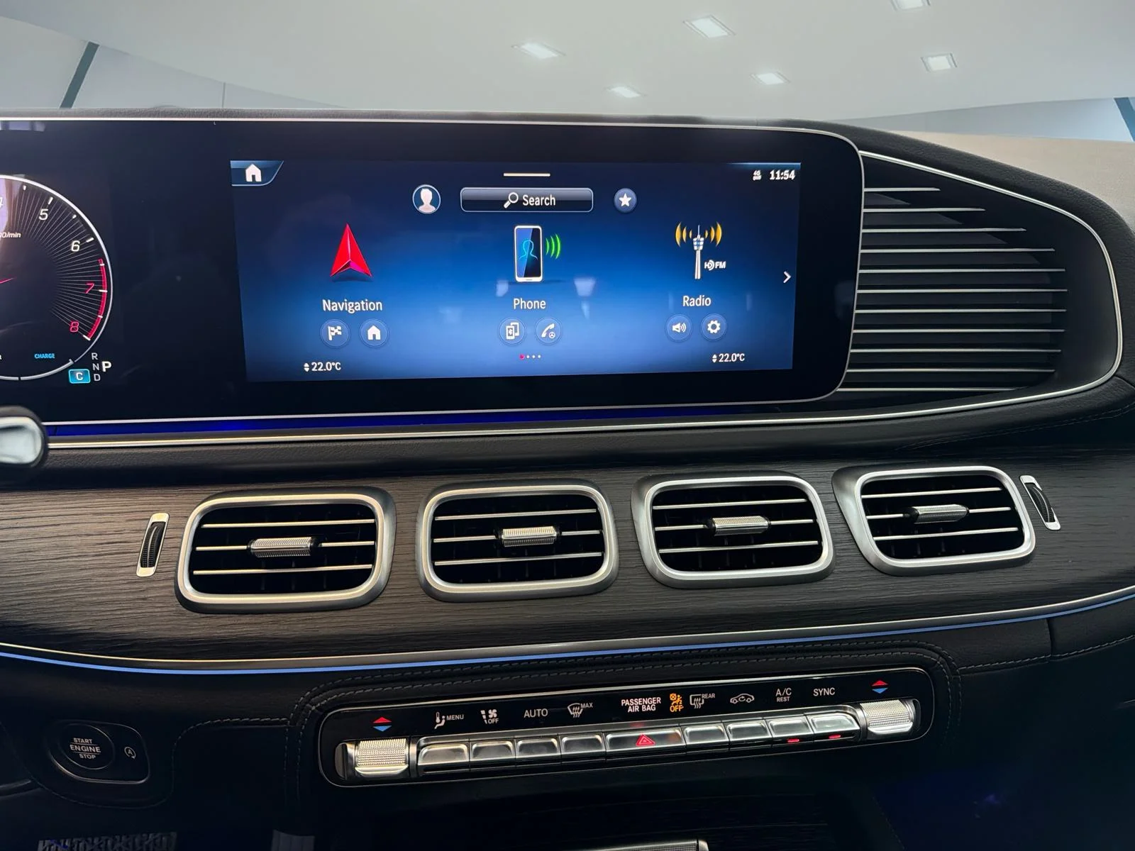 New 2026 Silver Mercedes-Benz GLE 350 4MATIC SUV image 24