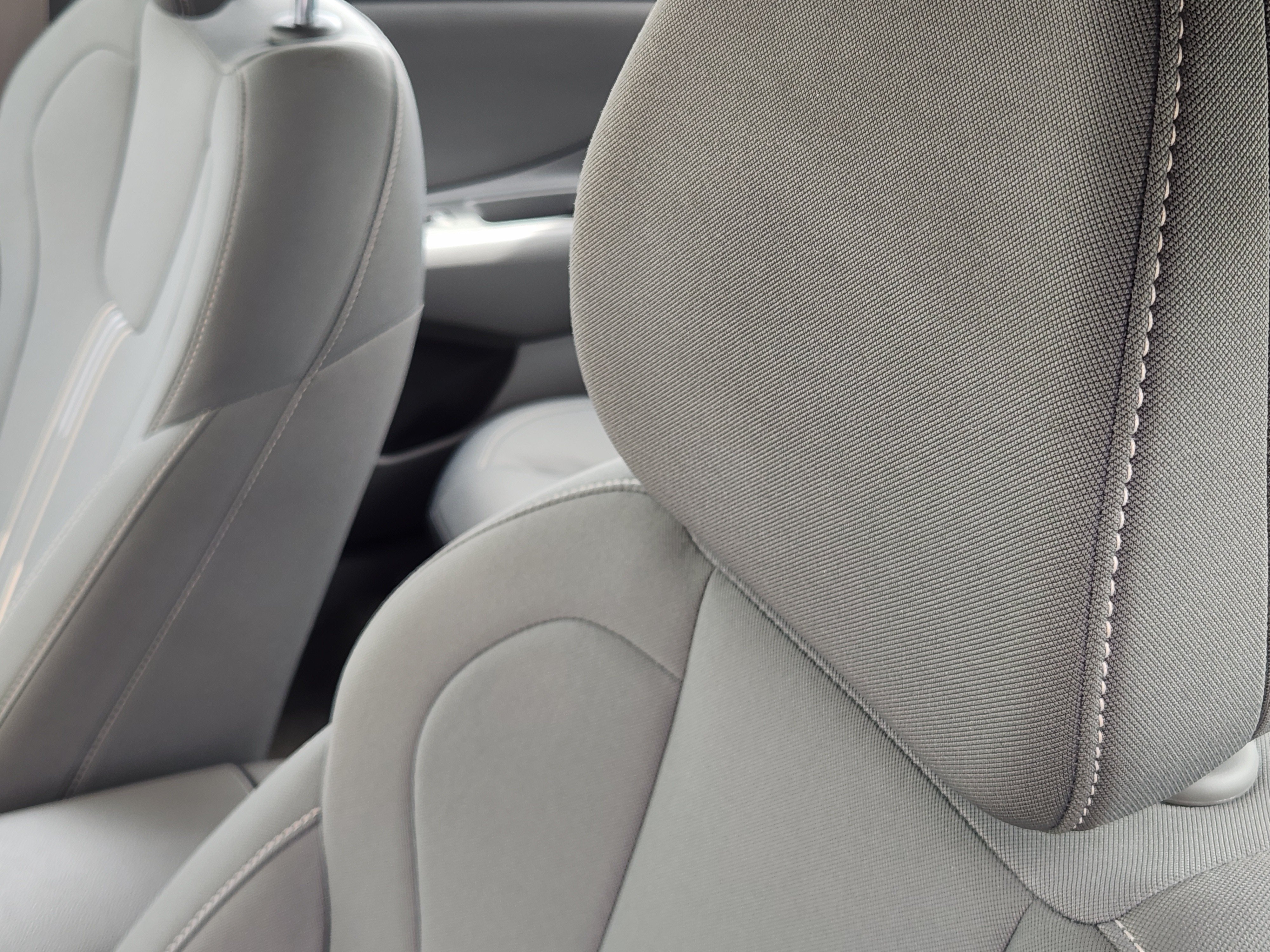 Used 2025 Intense Blue Hyundai SEL Convenience image 16