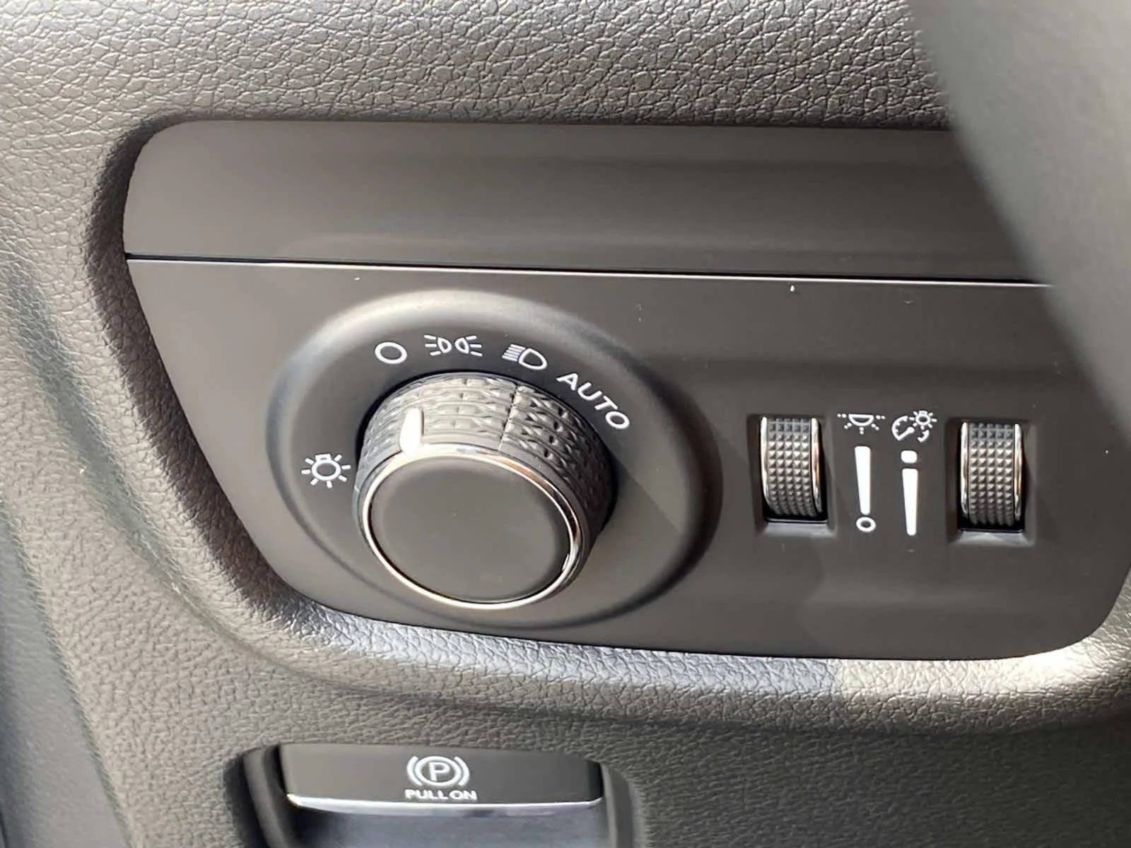 Certified Used 2023 Silver Zynith Jeep Laredo image 19