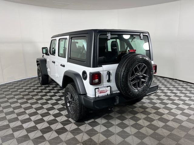 New 2026 Bright White Clear-Coat Exterior Paint Jeep Sport image 3