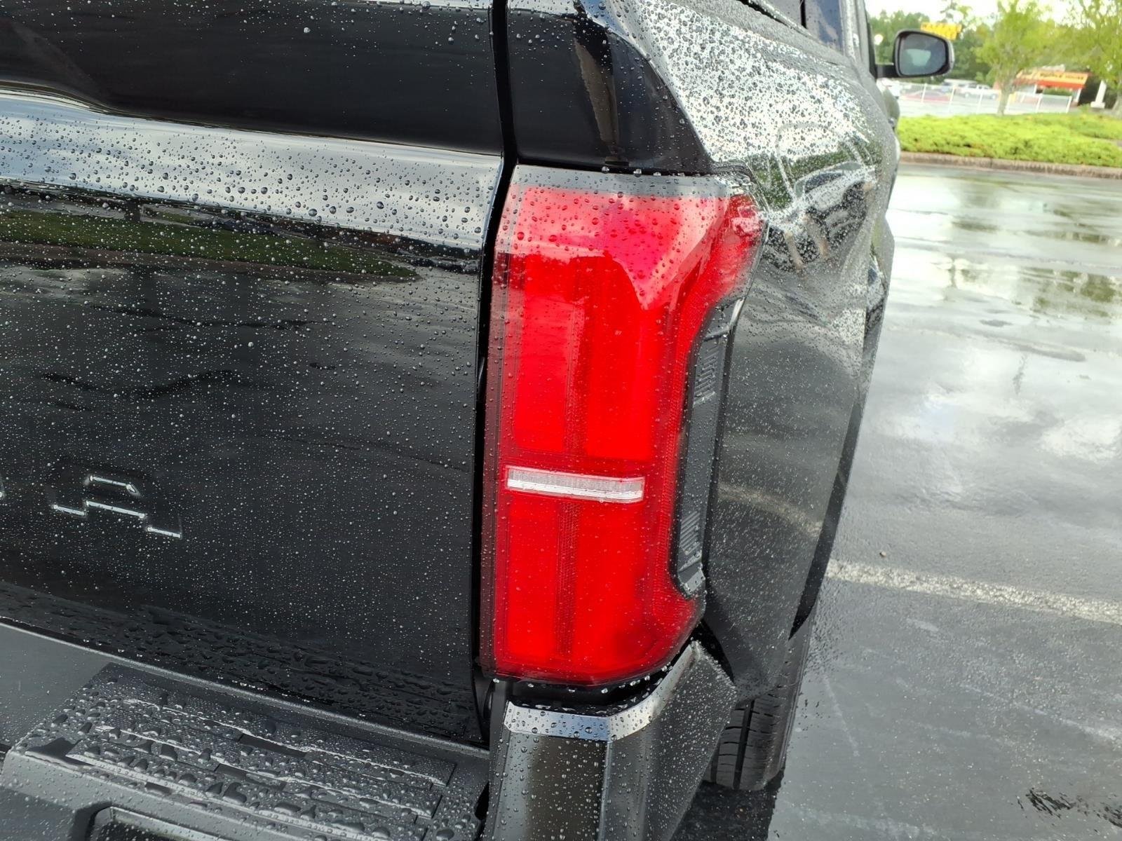 Used 2025 Black Toyota SR5 image 17