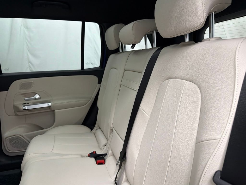 New 2026 Starling Blue Metallic Mercedes-Benz GLB 250 image 19