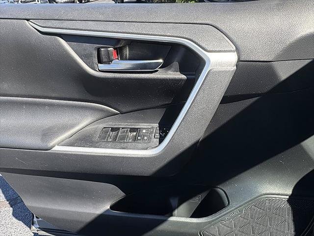 Certified Used 2021 Silver Sky Metallic Toyota  image 9