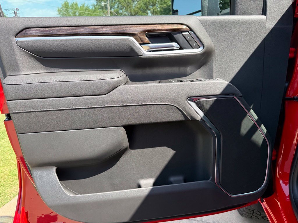 New 2026 Cardinal Red GMC SLE image 10