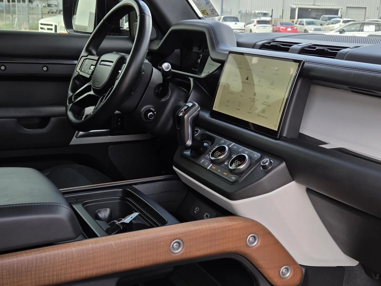 Used 2022 Carpathian Grey Premium Metallic Land Rover X-Dynamic image 42