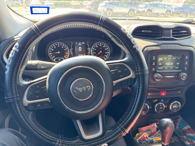 Used 2015 Glacier Metallic Jeep Latitude image 10