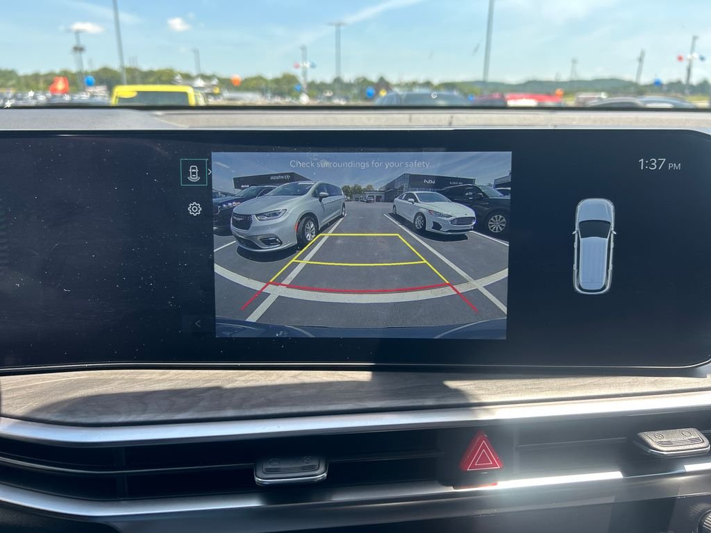 Used 2025 Gray Kia X-Line EX image 23
