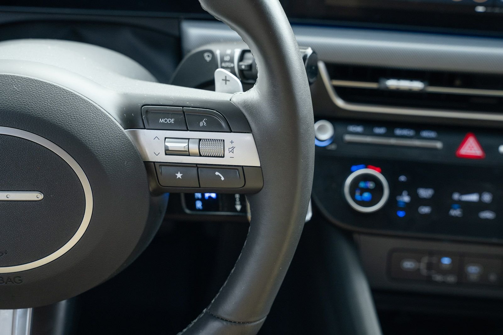 2024 Hyundai Sonata Hybrid Limited - Photo 39