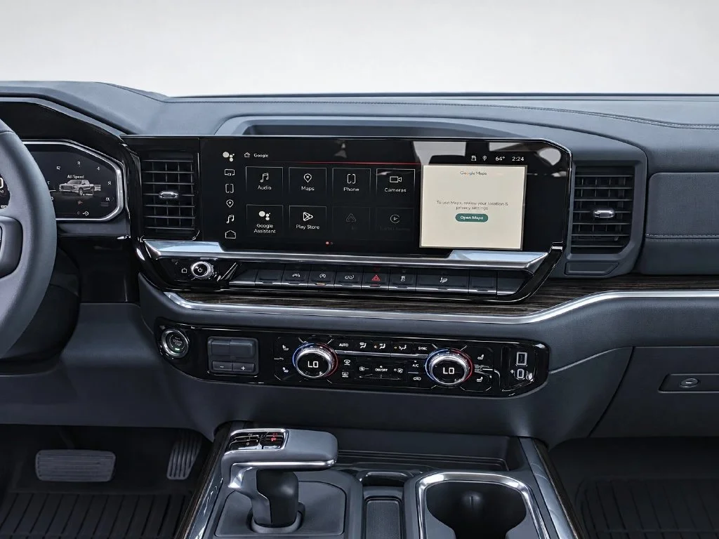 New 2026 White GMC Elevation image 26